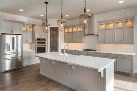 Beautiful Farm House Kitchen